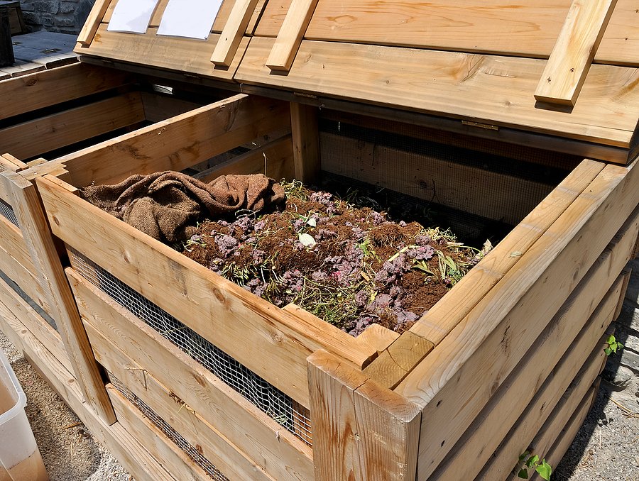 Composting: For a rich soil and to help fight the California Drought