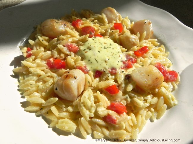 Pan Seared Sea Scallops with Garlic Aioli Orzo